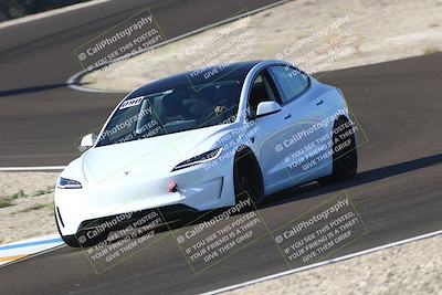 media/Nov-08-2025-Speed Ventures (Sat) [[1c7a6332f5]]/TC A/Session 1 (Turn 3)/